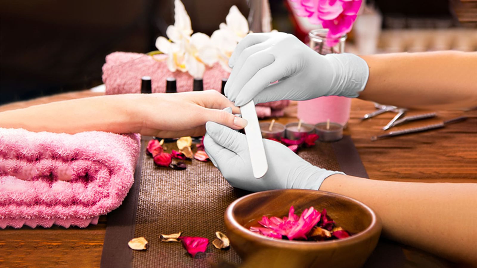 Classic Manicure